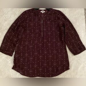 Maurices Ladies Blouse Deep Burgundy Cranberry Patterned Career Wear Size L